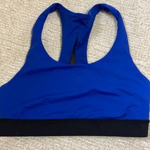 Lululemon size 4 bra